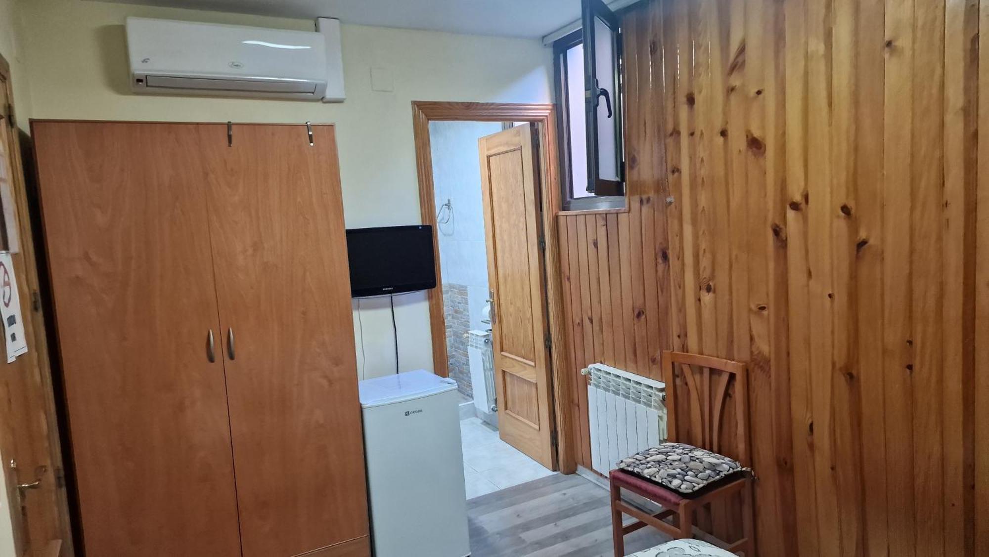 Hostal Escarla Aren Екстер'єр фото